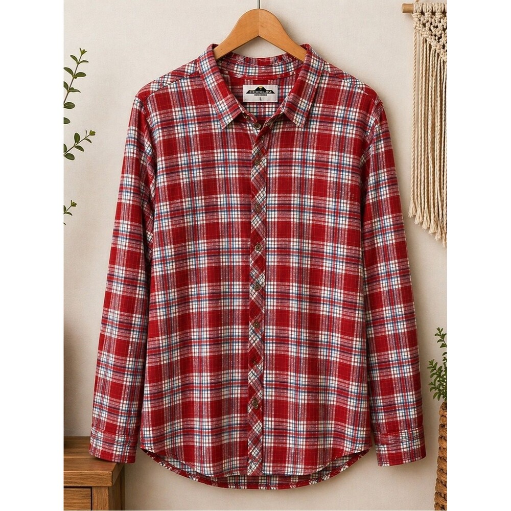 Podium Sports&Outdoors Women’s Red Plaid Button Down Shirt Size Large